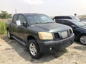 Nissan Titan 2005 Green