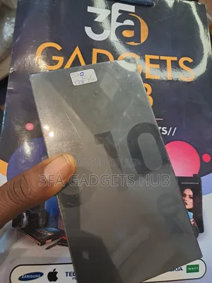 New Samsung Galaxy S10e 128 GB Blue