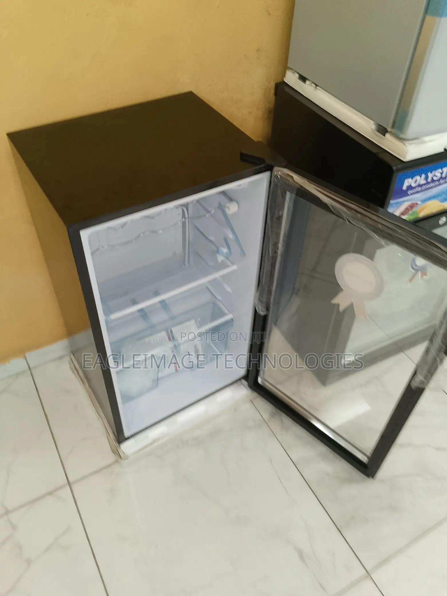 User-Friendly Polystar Wine/Beverage Chiller(Pv-255bcll)