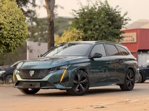 New Peugeot 208 2023 Gray