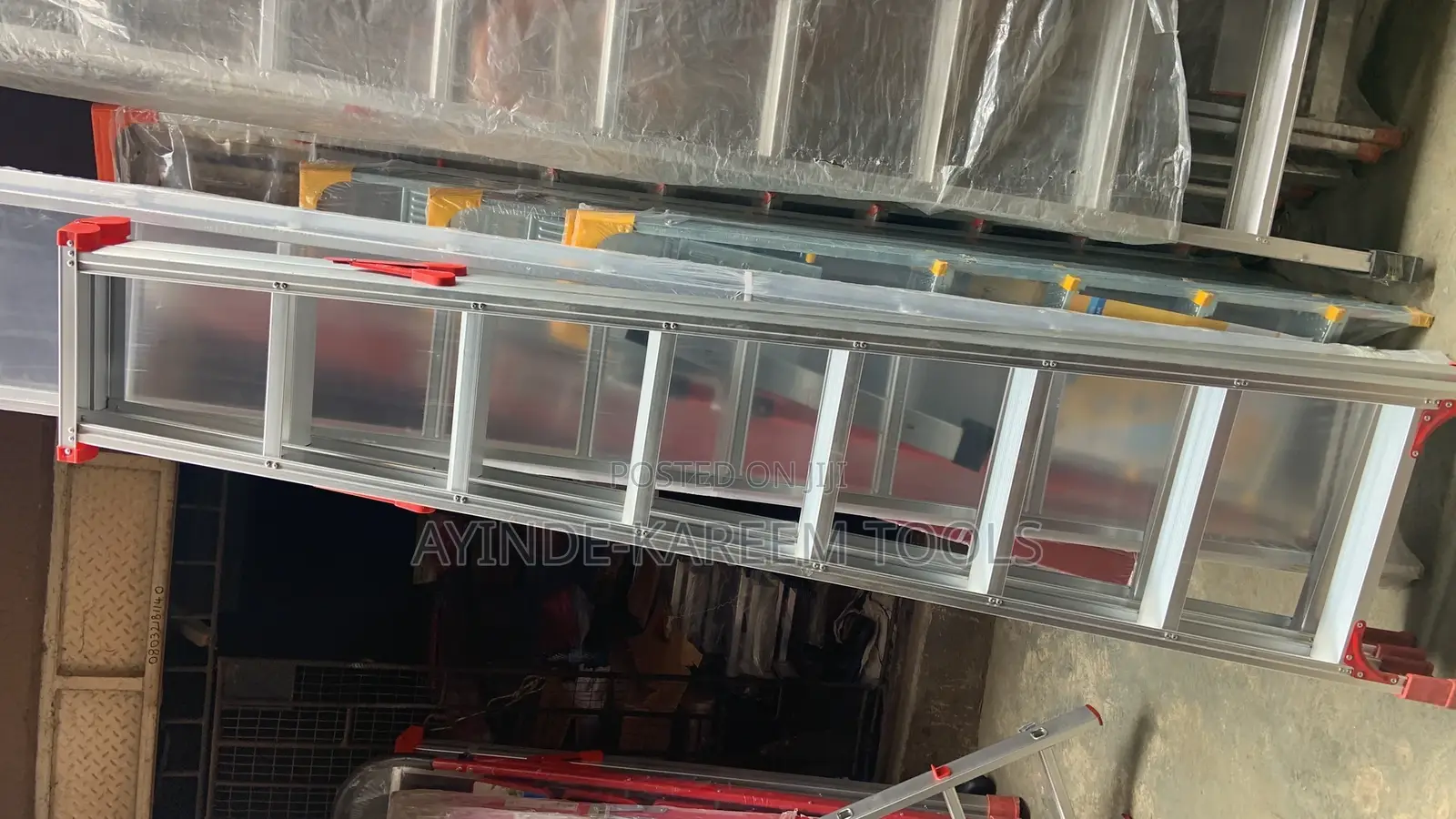 A Shape Ladder 8step by 2 (150kg)