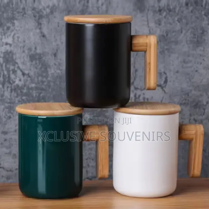 High Quality Ceramic Mug With Wooden Cover and Handle