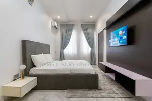Executive Apartment With Ps5