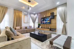 Bams Four Beds With Ps5