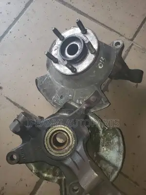 Front Hub for 2013 Ford Edge