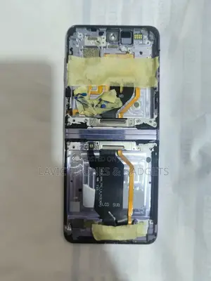 Tecno Vflip1 Screen