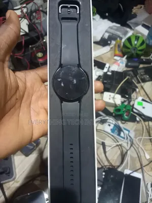 Samsung Galaxy Watch 4