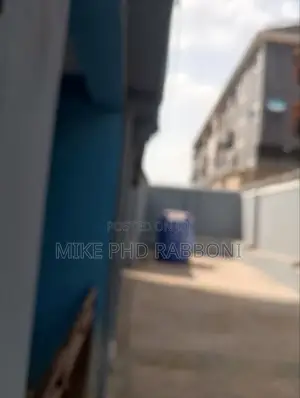 3bdrm Block of Flats in Thinkers Corner, Enugu for rent