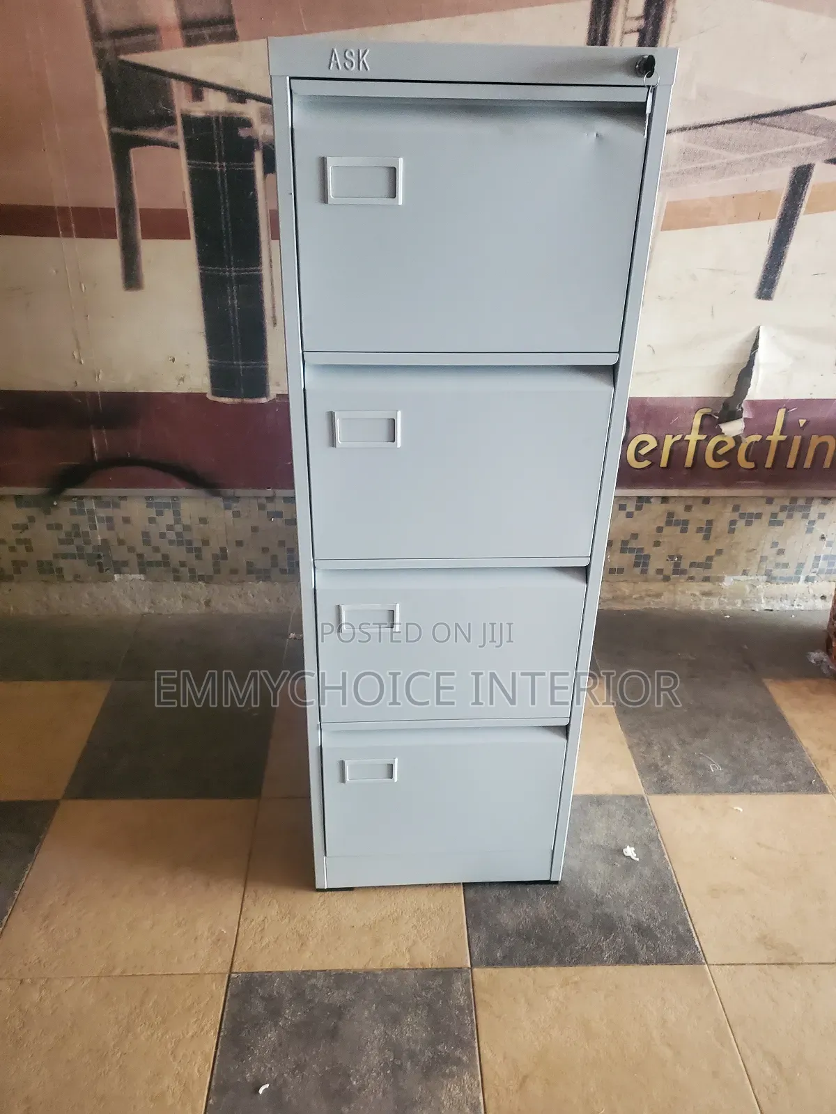 5 Drawer File Cabinet