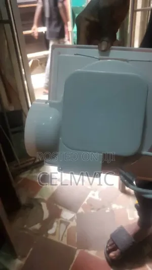 Ceiling Mounted Extractor Fan 8inches