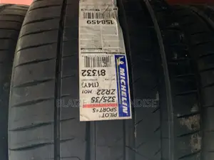 235/35zr22 Michelin Tyre