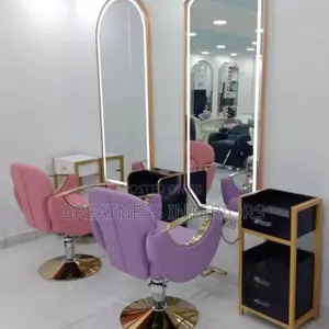 Luxurious Quality Imported Saloon Chair