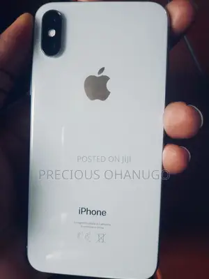 Photo - Apple iPhone X 256 GB White