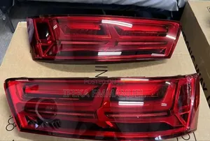 Set Back Lights Audi Q7 2017