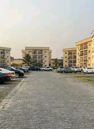 Furnished 3bdrm Apartment in Prestigious Golf for sale