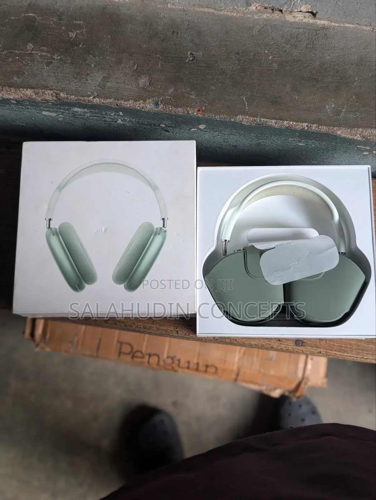 Open Box Apple Airpod Max