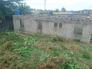 Gated Full Plot With 4bedroom 3shops for Sale at Ijede Ikorodu