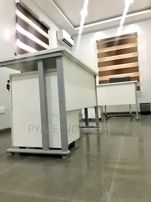 Shared Office Space ( 3 Desks)