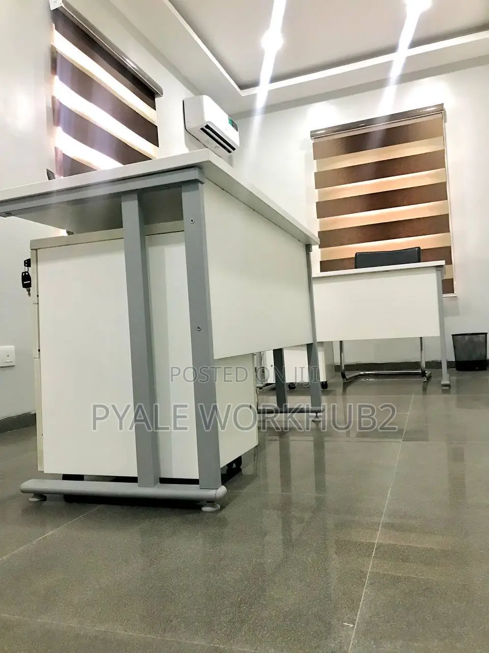 Shared Office Space ( 3 Desks)
