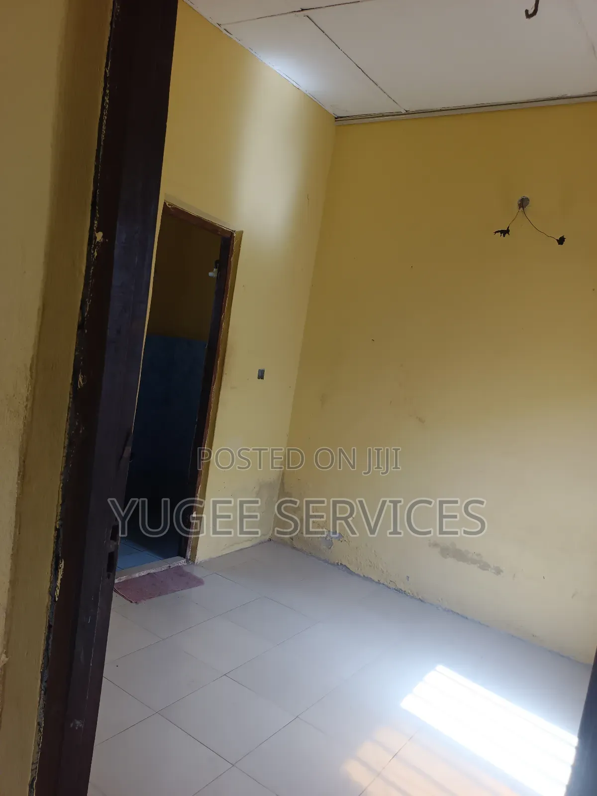 1bdrm Block of Flats in Okpanam Rd, Oshimili South for rent