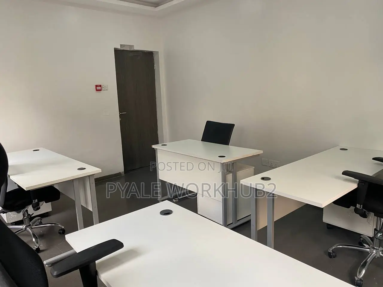 Shared Office Space 4 Desks