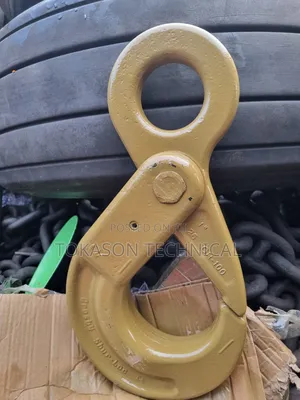 1"Hook Self-Locking Clevis Gr100 Extreme