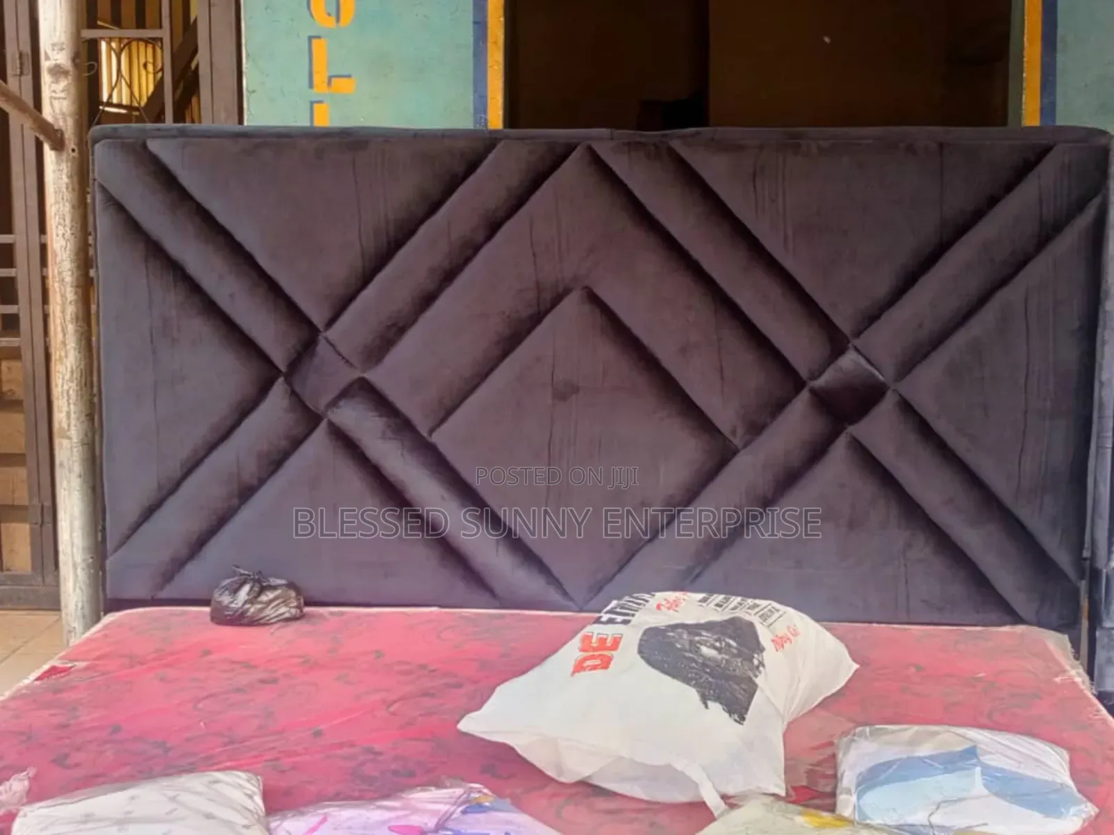 King Size Bed Frame 6x6ft