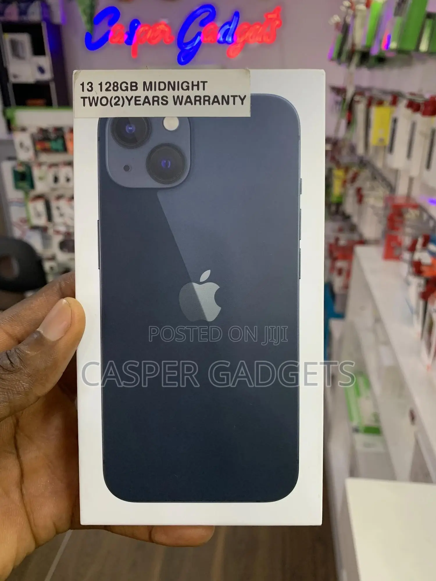 New Apple iPhone 13 128 GB Blue