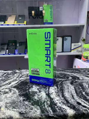 Photo - New Infinix Smart 8 64 GB Green