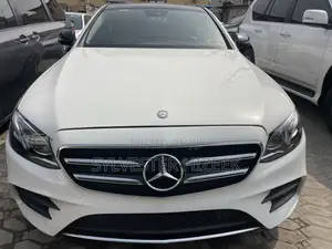 Mercedes-Benz E300 2017 White