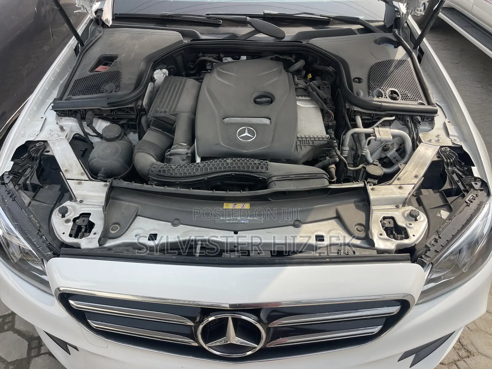 Mercedes-Benz E300 2017 White
