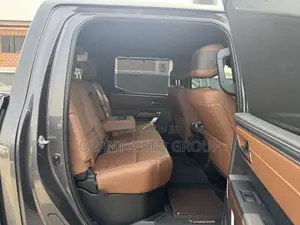 Toyota Tundra 2023 Gray