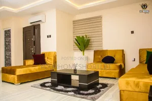 3 Bedroom and 2 Bedroom With Pool That Allows Party