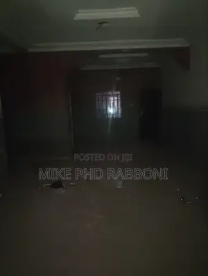 3bdrm Block of Flats in Independence Layout, Enugu for rent