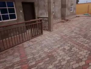 3bdrm Block of Flats in Independence Layout, Enugu for rent