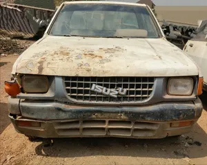 Isuzu KB 1993 Off white