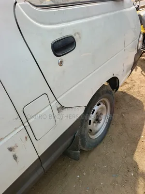 Toyota Lite-Ace 1993 White