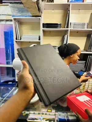 Laptop HP Elite X2 1012 8GB Intel Core I5 SSD 256GB