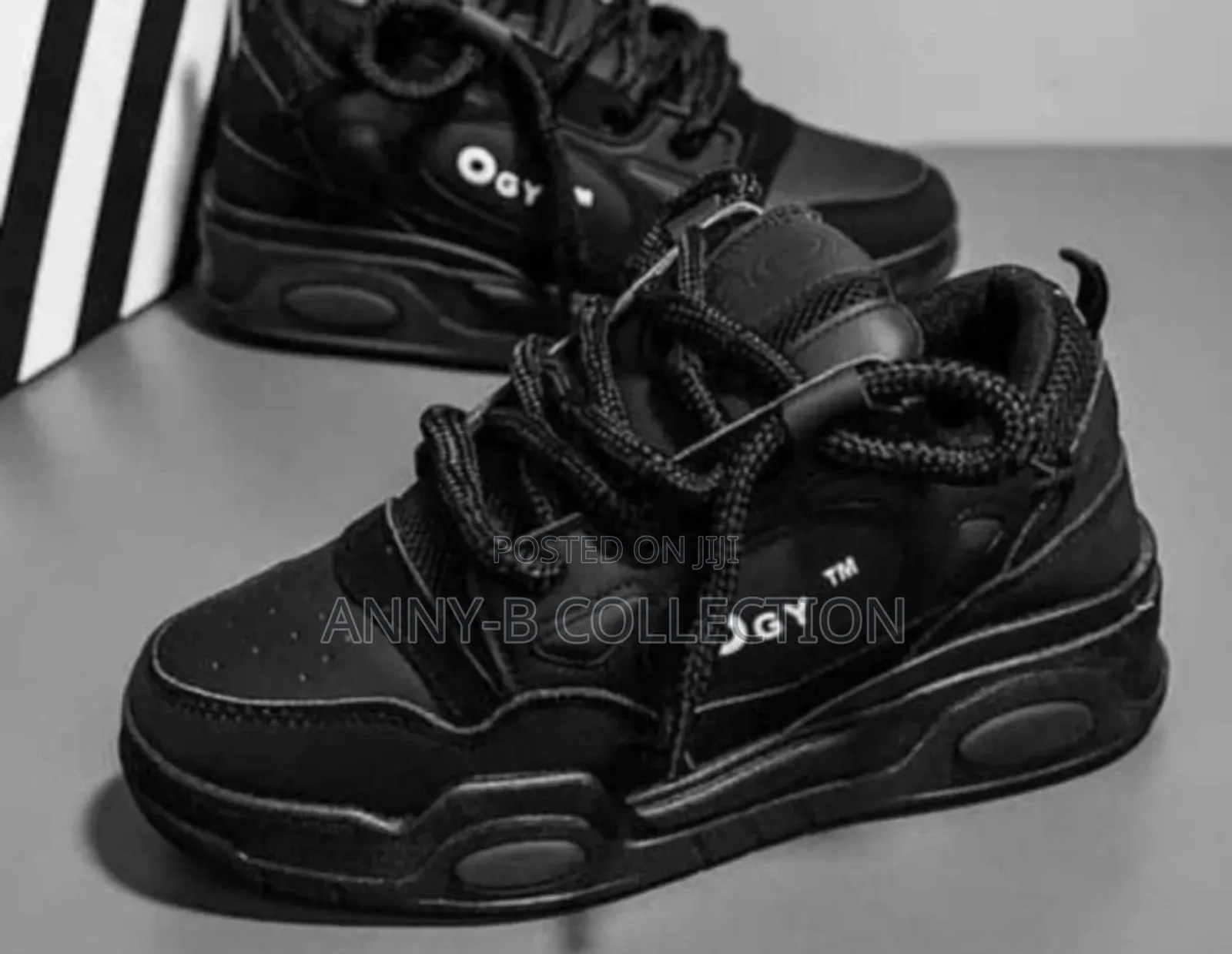 New Quality OGIY Black Sneakers