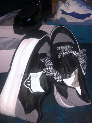 Photo - Sneakers Shoe