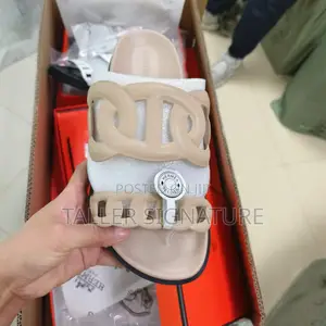 Photo - New in Luxury Hermes Slide