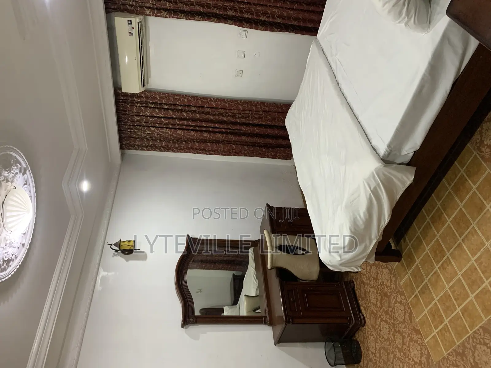 Cozy Room, Shared Duplex