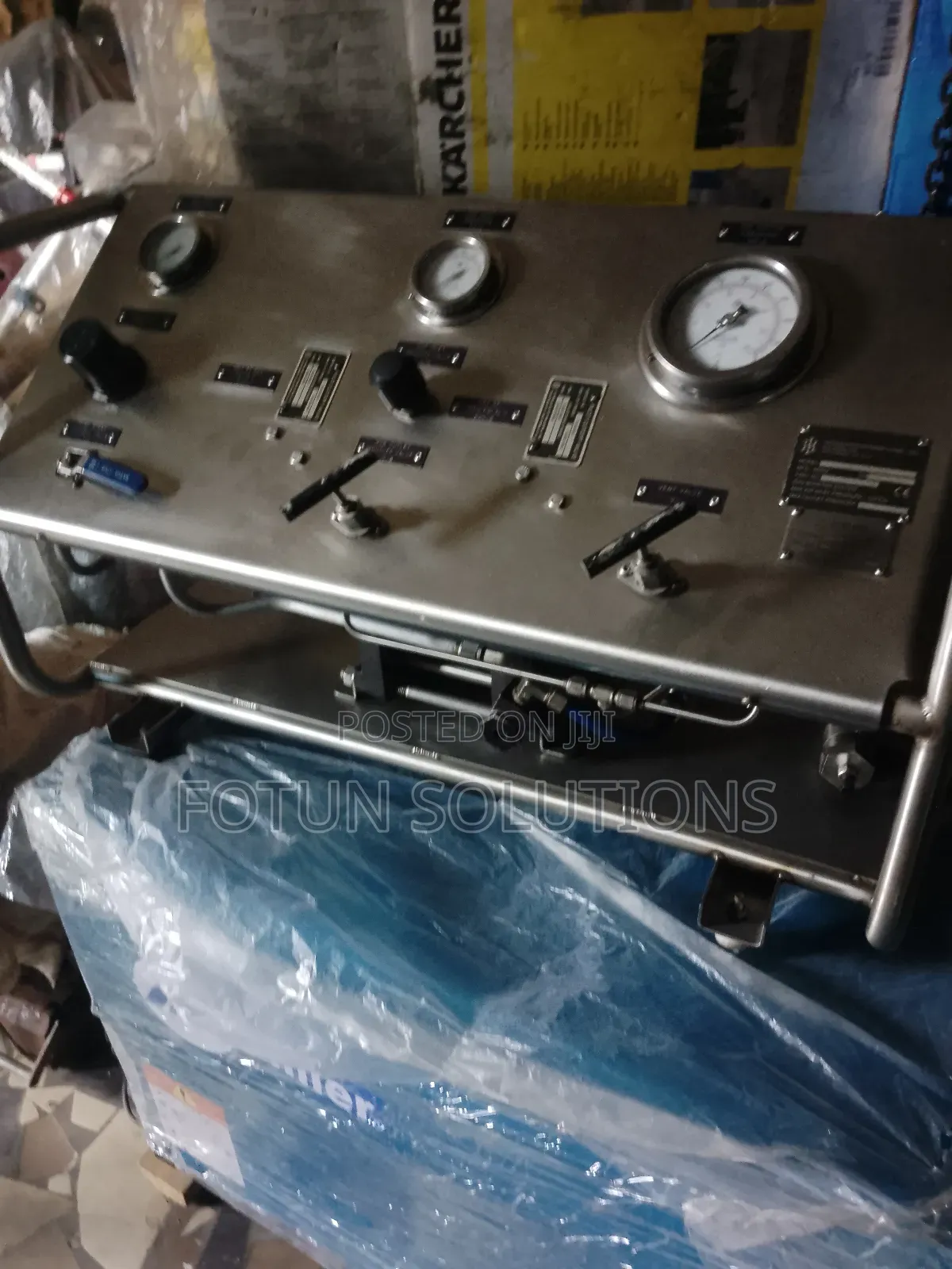 Pressure Testing Pump