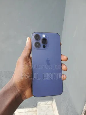 Photo - Apple iPhone 14 Pro Max 256 GB Purple