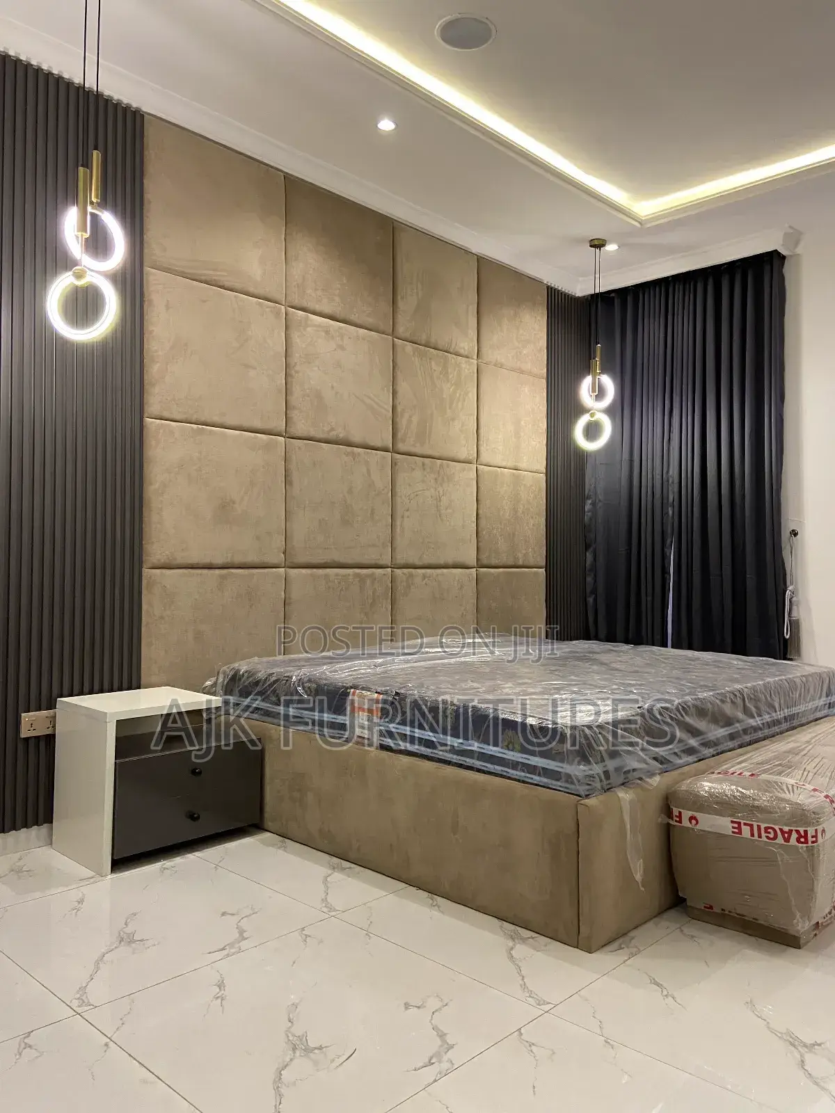 Executive Full Padded King Bedframe