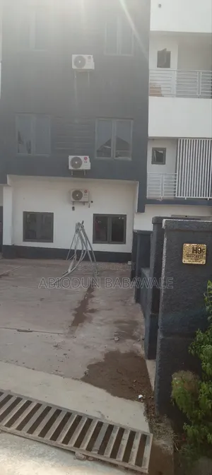 4bdrm Duplex in Guzape Main for rent