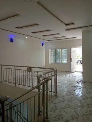Furnished 3bdrm Duplex in River Park Estate, FHA for rent