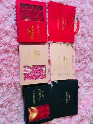 Rose Gift Box
