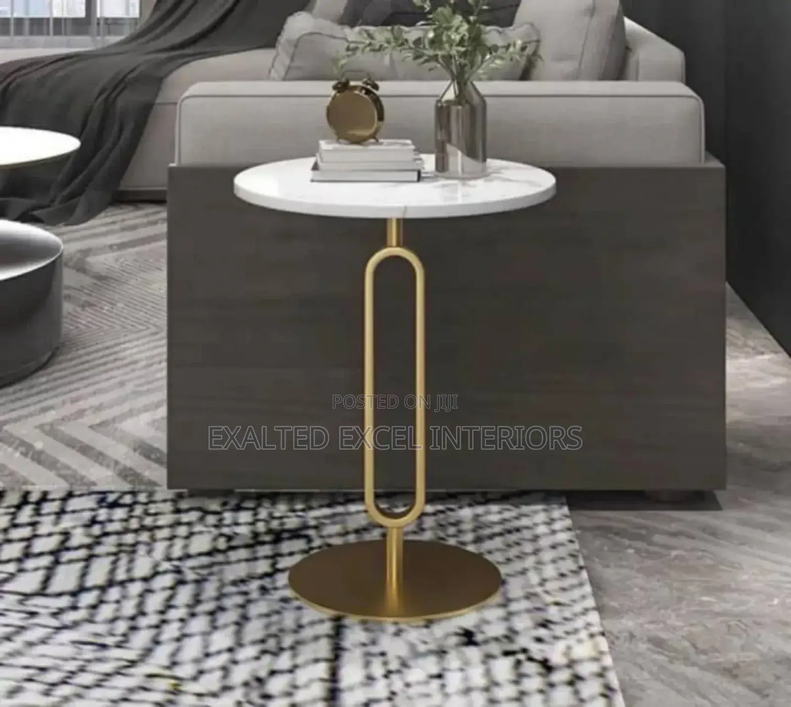 Top Quality Imported Side Stools Table