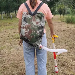 Photo - Fertilizer Applicator Backpack